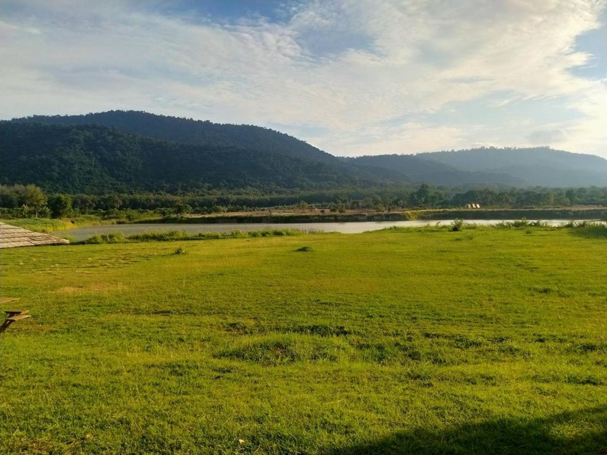 Samerdrow Khao Yai Mu Si Exterior foto