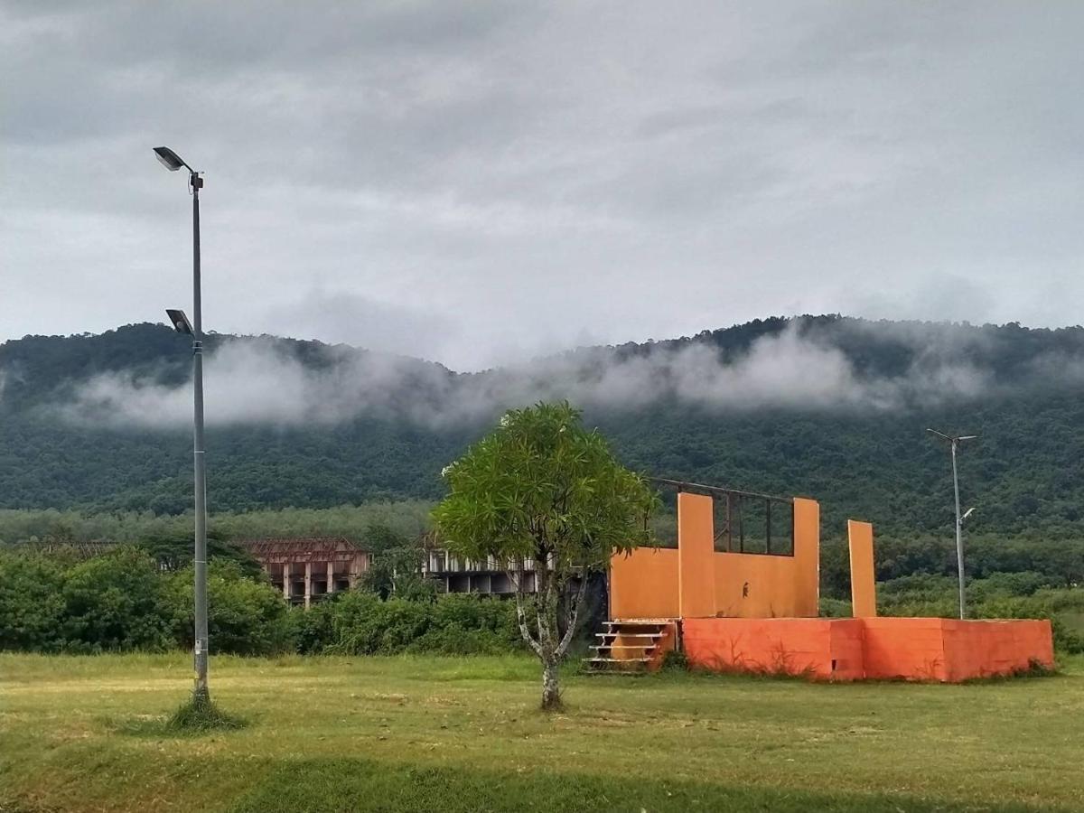 Samerdrow Khao Yai Mu Si Exterior foto
