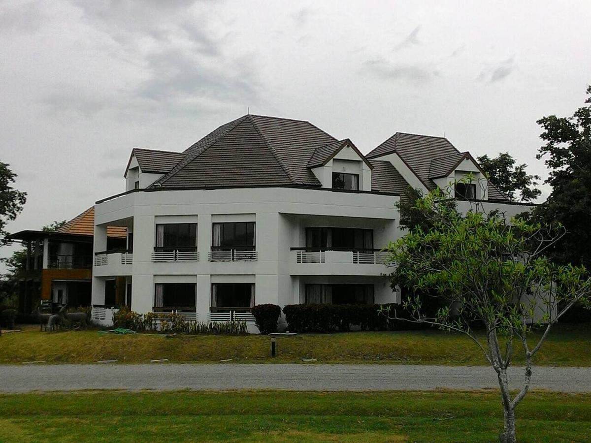 Samerdrow Khao Yai Mu Si Exterior foto